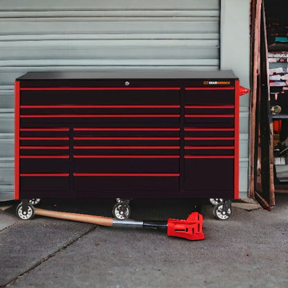 Extreme Tools 20-Drawer Roller Cabinet With Extra 990 Tools And Top Cabient